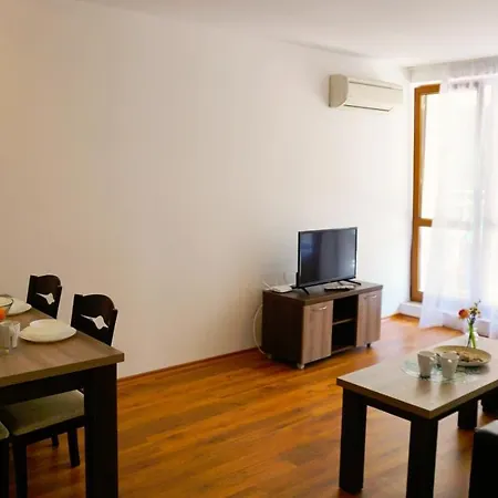 клиф форест - Byala Cliff Forest Bjala