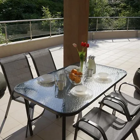 клиф форест - Byala Cliff Forest Bjala