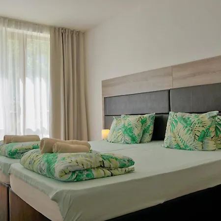 клиф форест - Byala Cliff Forest *