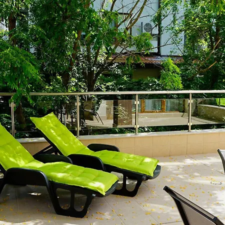 клиф форест - Byala Cliff Forest Bjala